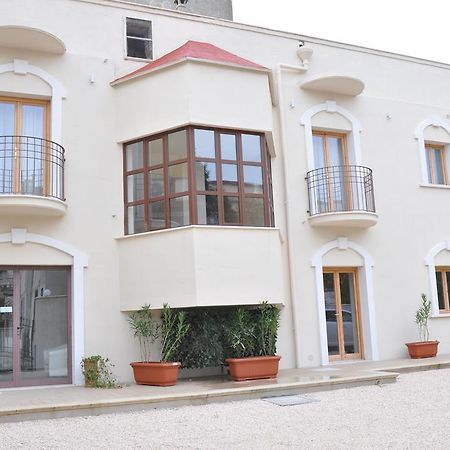 Ibasilischi Hotel Irsina Exterior foto